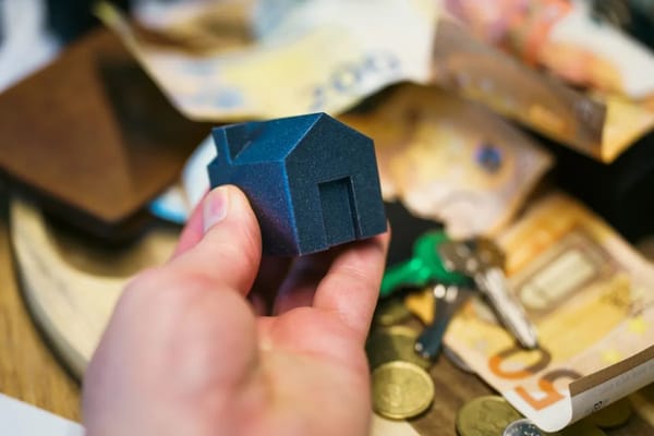 Lifetime ISA vs Help to Buy ISA: How the 25% Bonus Really Works for First-Time Buyers
